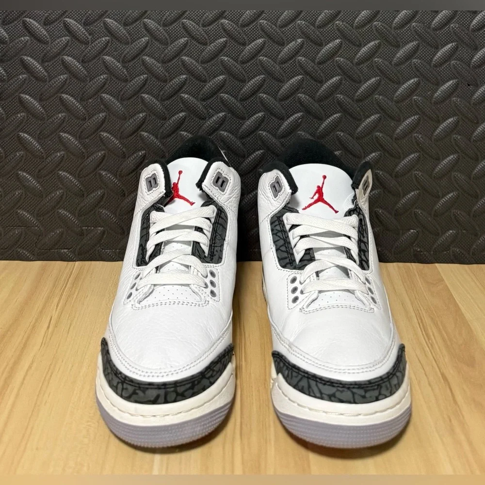 Air Jordan 3 Retro Cement Grey CT8532-106 GS Size 5Y Womens Size 6.5 (B‎ Grade)